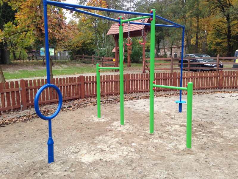 Inter-Play SpielplatzgeraeteCetus device - climbing frame with rotating elements
