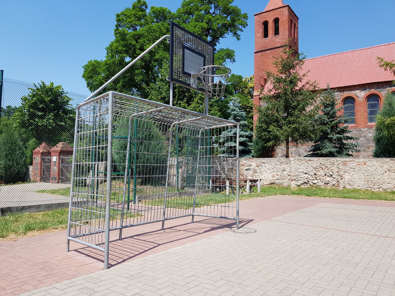 Supaturf - Conçu pour la pratique du football, handball et basket-ball en  extérieur 3m x 2m